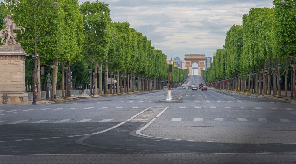Champs-Élysées à Paris